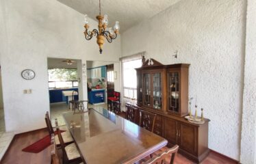 RESIDENCIA 1 PLANTA CON AMPLIO JARDÍN Y TERRAZA