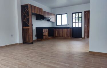 CASA NUEVA 2 PLANTAS A 5 MIN. DEL CENTRO DE TEQUISQUIAPAN