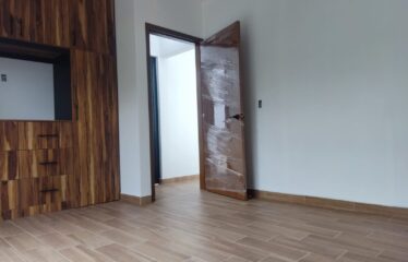 CASA NUEVA 2 PLANTAS A 5 MIN. DEL CENTRO DE TEQUISQUIAPAN