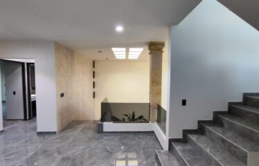 RESIDENCIA NUEVA CON ROOF GARDEN CERCA DE PLAZA COMERCIAL Y COLEGIOS