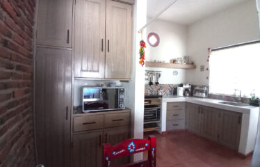 CASA 2 PLANTAS CALIDEZ Y CONFORT EN CADA ESPACIO